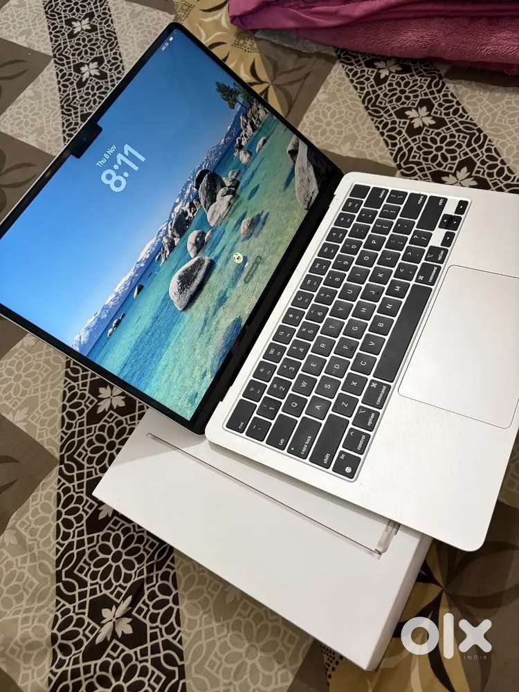MacBook Air M2 Brand new laptop