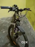 Fantom cycle,21 gear disc brakes in good condition