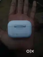 Apple airpods wireless charging case