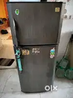 Double door fridge & Dessert cooler