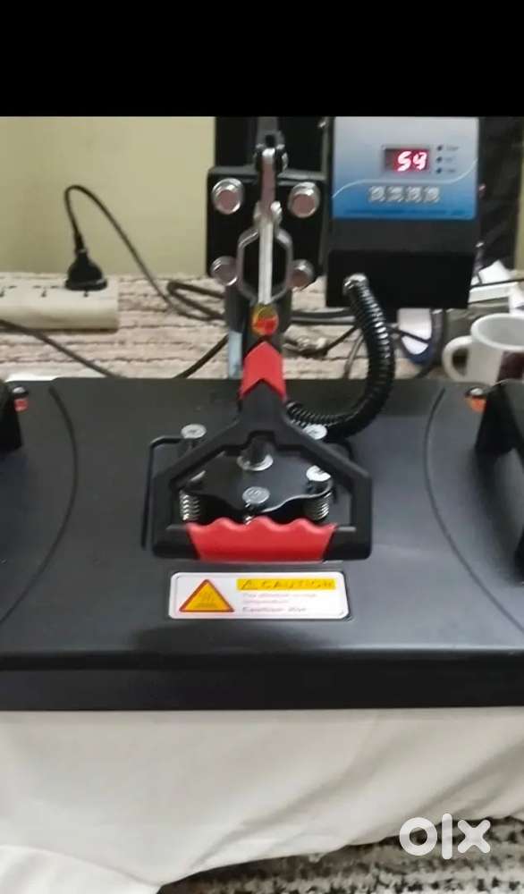 Print machine and printer for customized gift articles