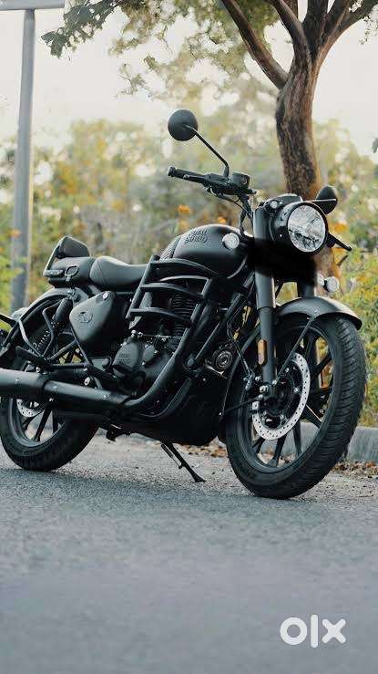 Royal Enfiled Classic 350 Stealth Black 2025 BS6