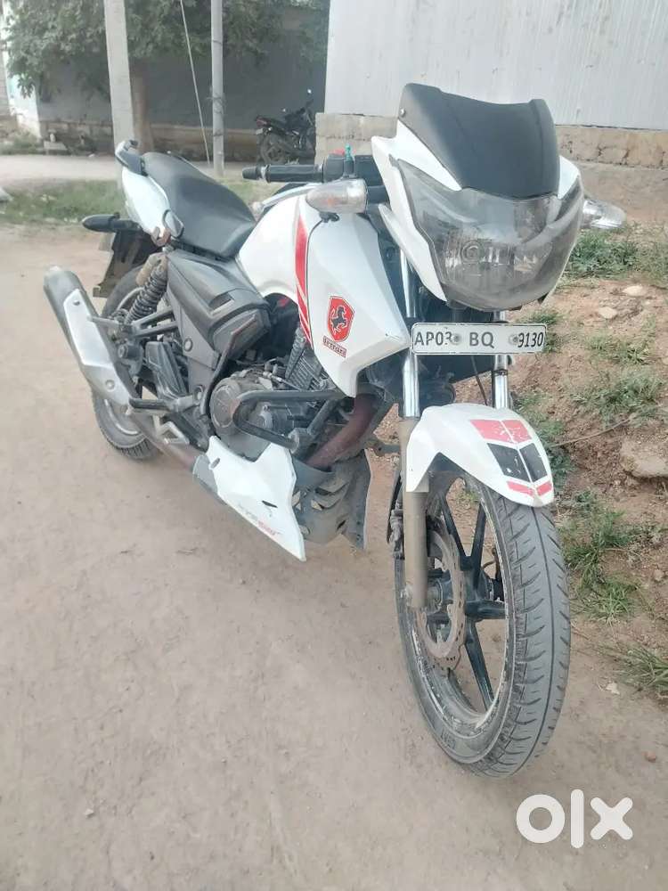 Good conditions bike, new tryes new looking bike