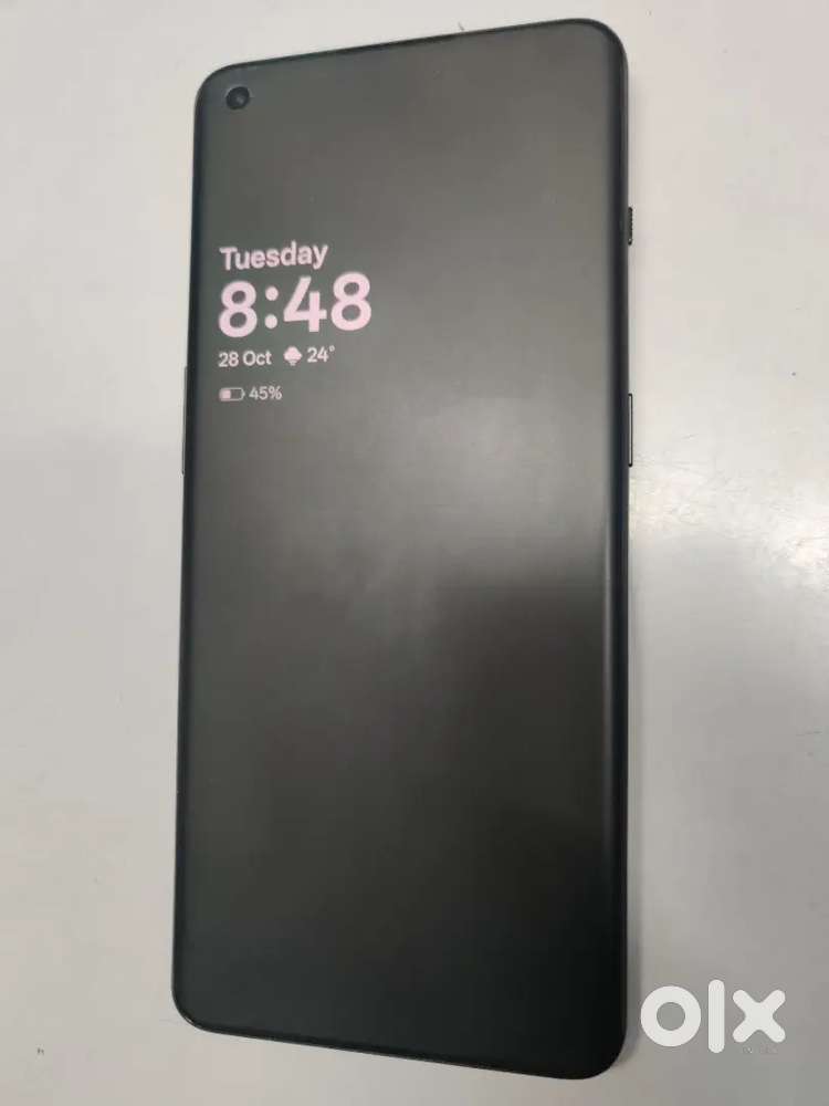 One plus 10 pro 5G 8/128