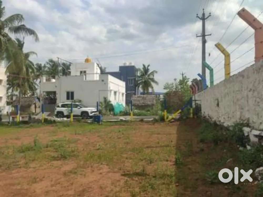 வீடுகளுக்கு நடுவில் வீட்டு மனை விற்பனைக்கு