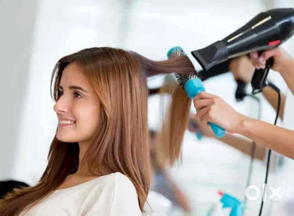 Ladies Beauty Parlour Staff Required in Ankuli Berhampur