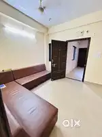 Independent 2bhk semi furnished flat for rent near Shalimar township