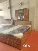 6/5. DOUBLE BED AND WARDROBE 3 DOOR