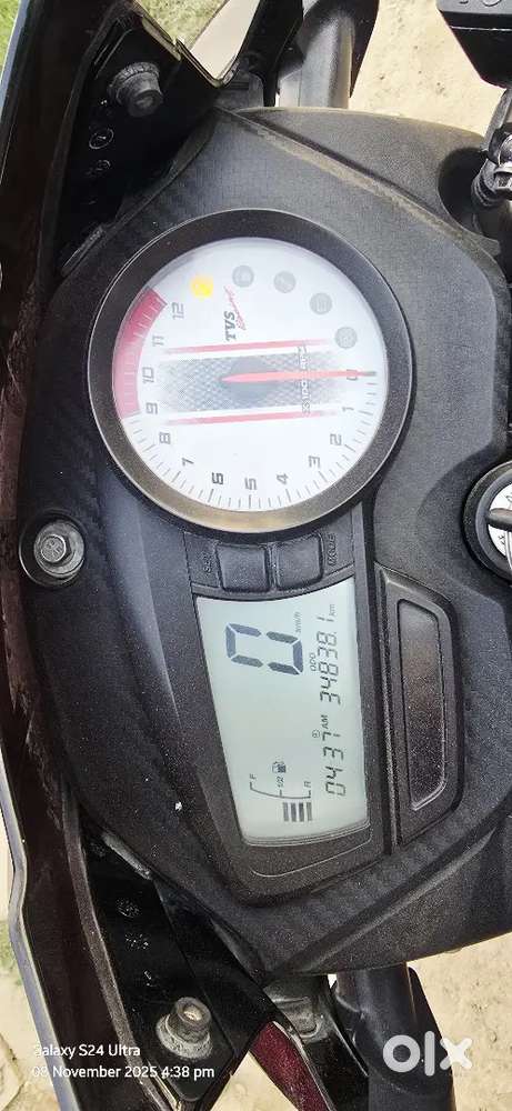 Bike me koi kaam nhi hai full okk hai