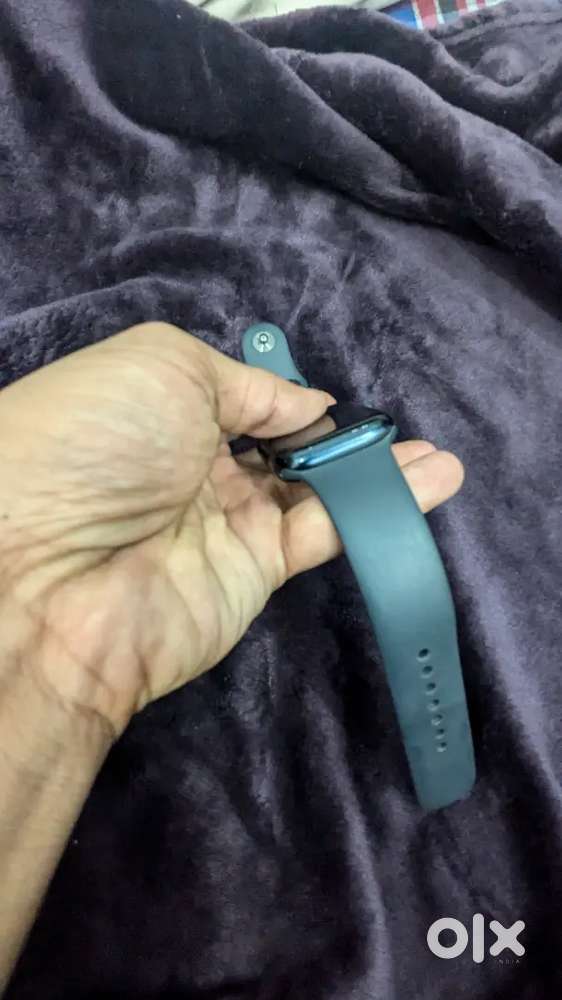 Apple watch series 8 , 45 mm ( GPS , Midnight colour )