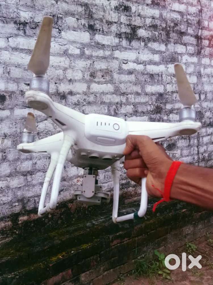 DJI PHANTOM 4 DRONE CAMERA AVAILABEL