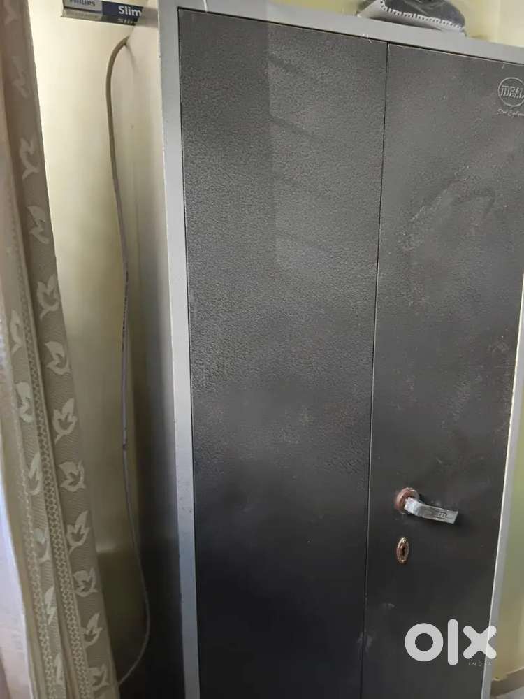 Steel Almirah