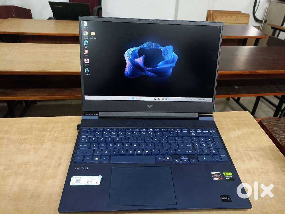 Hp victus, ryzen7,3050rtx 6gb, 16gb ram512gb