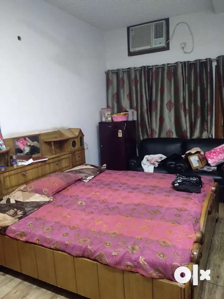 2 room set air conditioned in sector 15 chandigarh