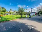 Aluva uc college malikampeedika 8cent cent 5lakh