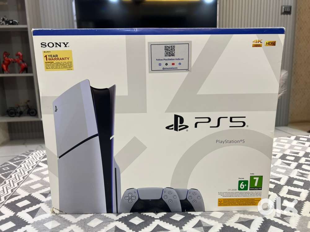 Play station 5 slim disc edition with 2 dual sense controller