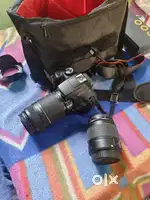 Canon 1300D showroom condition