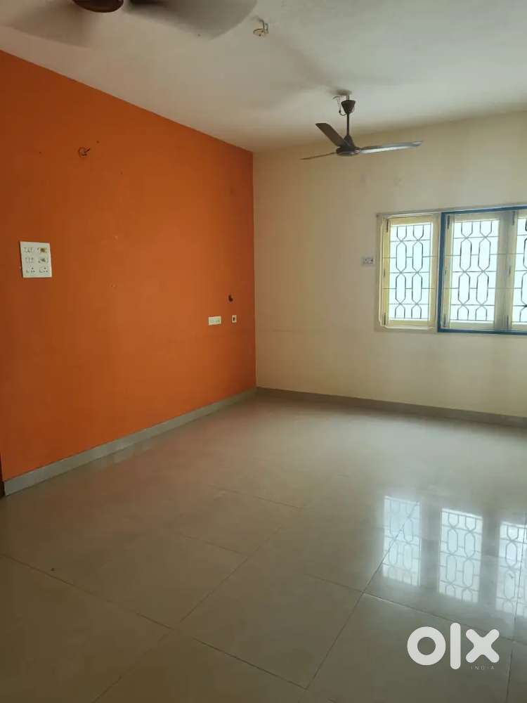 2bhk apartment sale cantonment Trichy 3rd floor