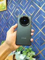 Vivo x200 256 gb only 1 months old