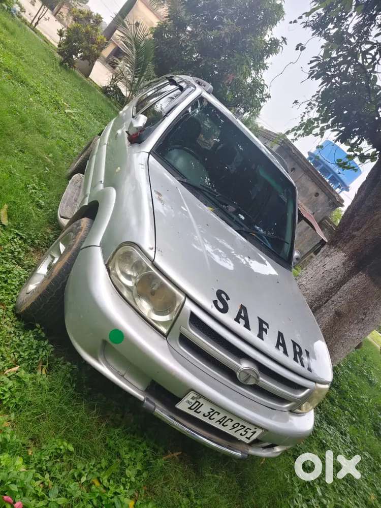 Tata Safari 2007 Diesel 100000 Km Driven
