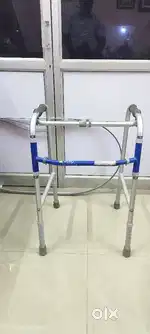 ORTHO FOLDING WALKER