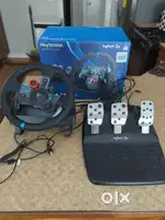 Logitech G29 Driving Force Racing Wheel Pedals