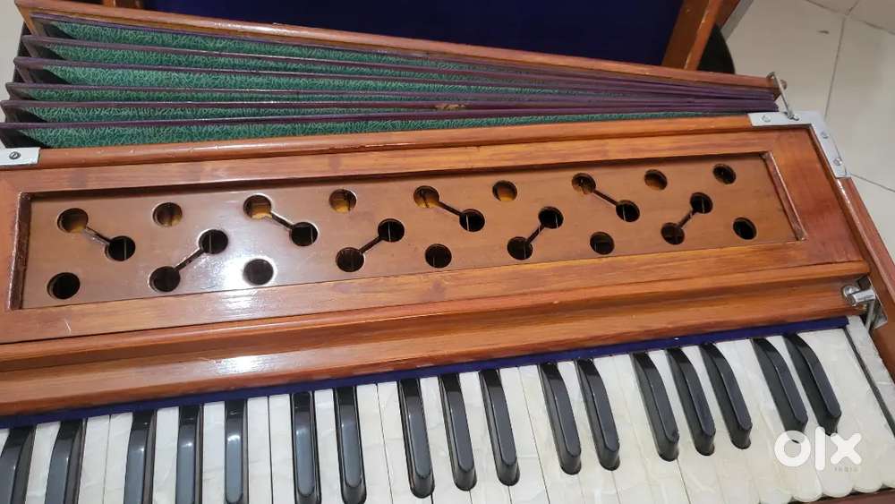 A new harmonium