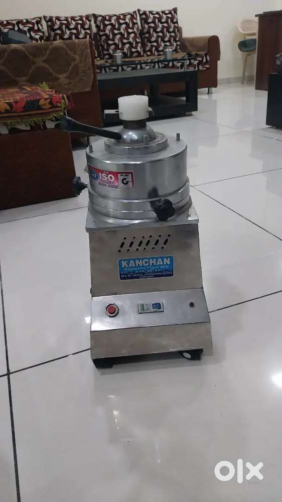 DOMESTIC FLOURMILL
