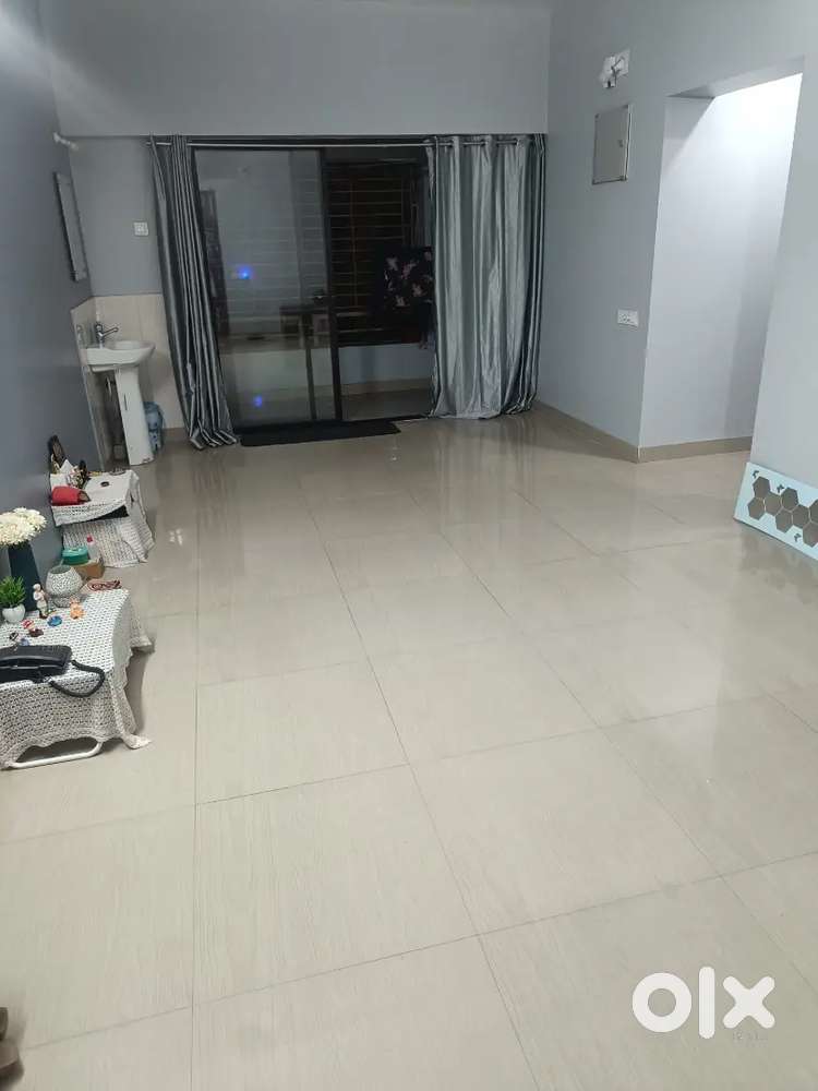 Female flatmate required for 3 bhk