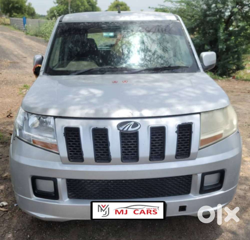 Mahindra TUV 300 T4 PLUS, 2016, Diesel
