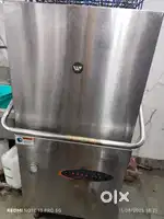 Kitchen Dish washer