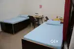 NO BROKERAGE 500+ Classy Boys PGs with meals & amenities in Noida!
