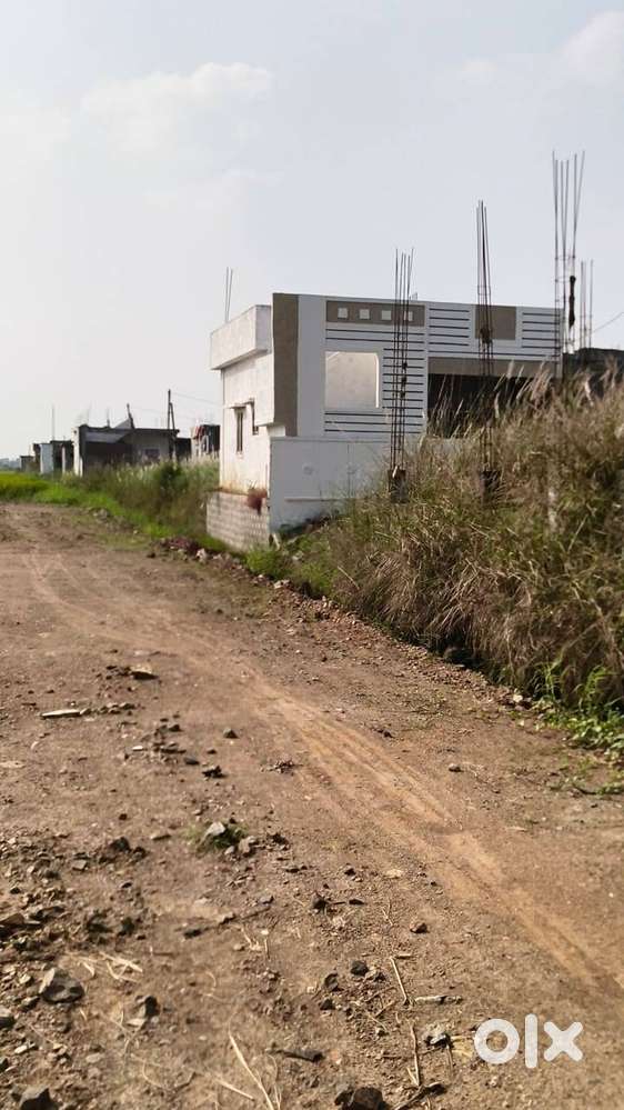 ఉయ్యురు మున్సిపాలిటీ కేవలం 3 km దూరం లో