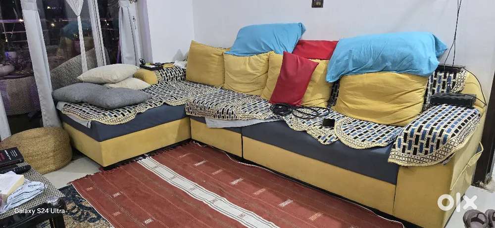 Sofa for sale 1 year old