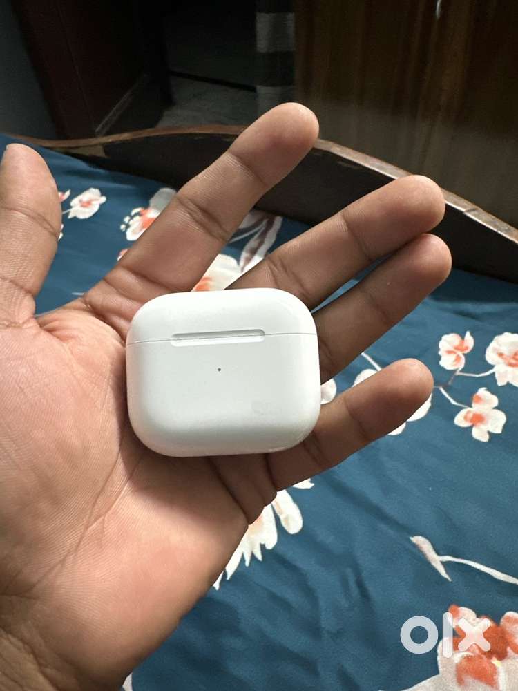 Apple Airpods 4th gen