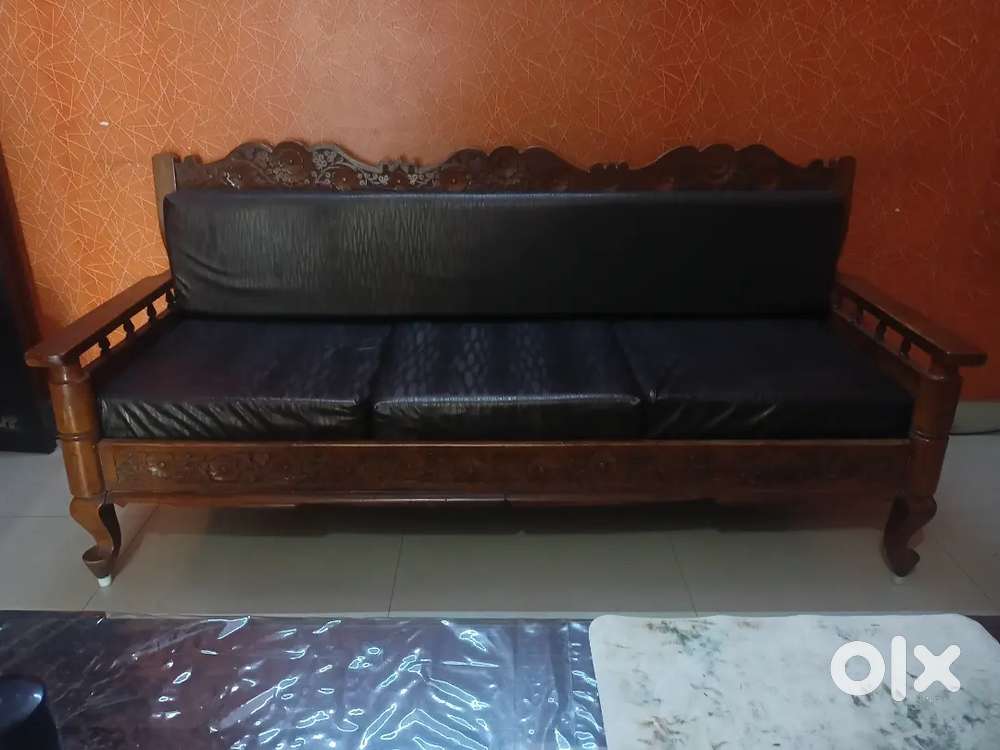 Sofa set 5 Setater (3+1+1) 3 Year Old Sheesham Wood Sleepwell Seats