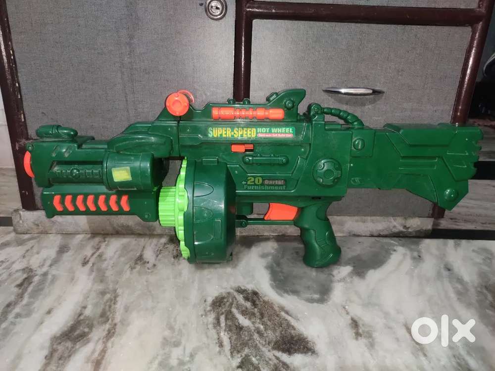 A machine gun.
