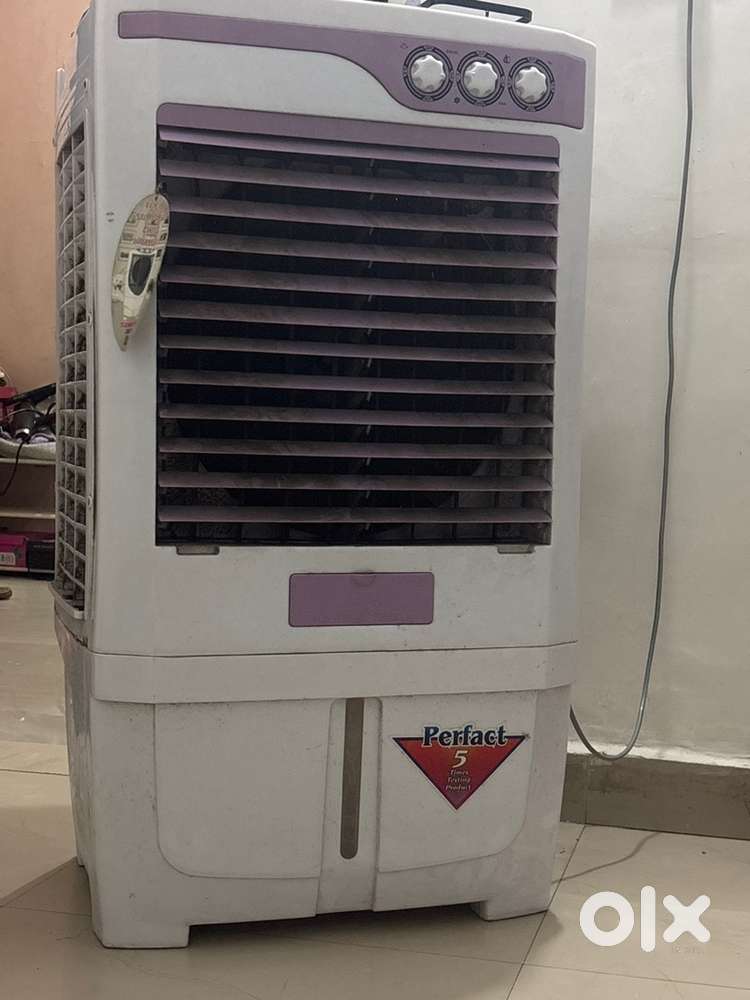 Cooler - Only 1 year old…Condition like New