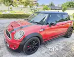 Mini Cooper S 2013 Petrol with Full Engine Warranty till 2027.