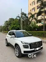 Hyundai Venue, 2022, Petrol