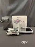 DJI Mini 4 Pro Black Gray 4K HD Video Recording Fly More Combo