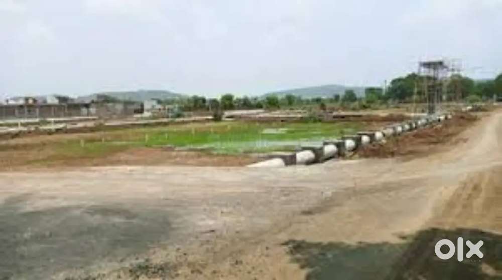 तेलीबाग से केवल 13 किलोमीटर दूरी पर प्लॉट