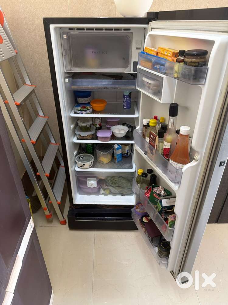 Single door working fridge
