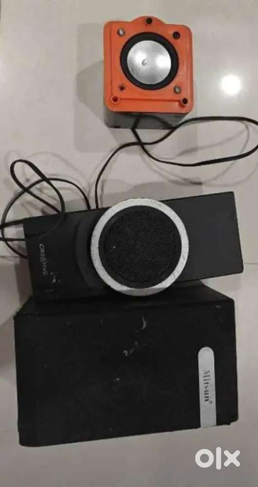 Home theatre speakers each 50rs working