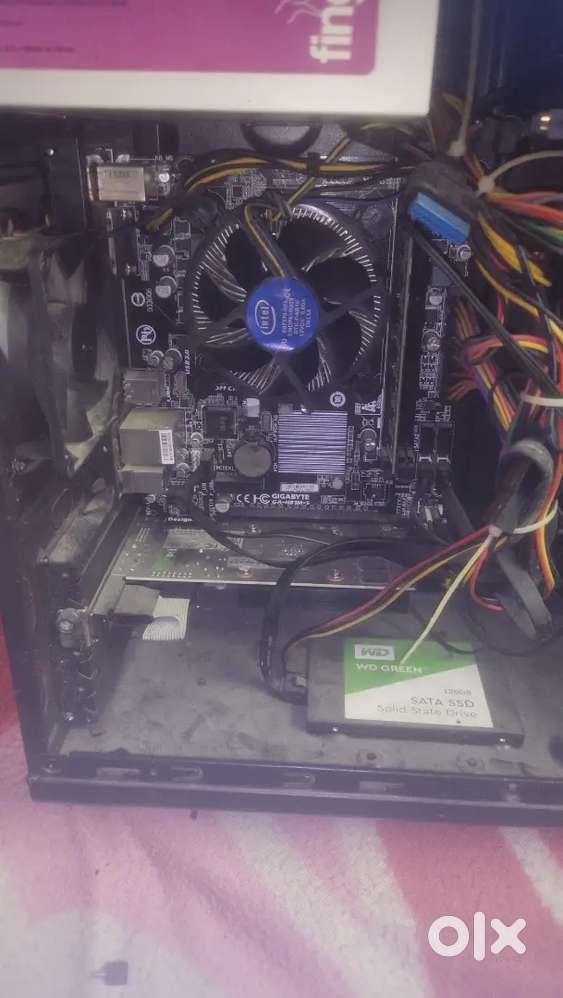 Only 1 month use bhout din se rakkh hua ha bhout urgent hai  don't use