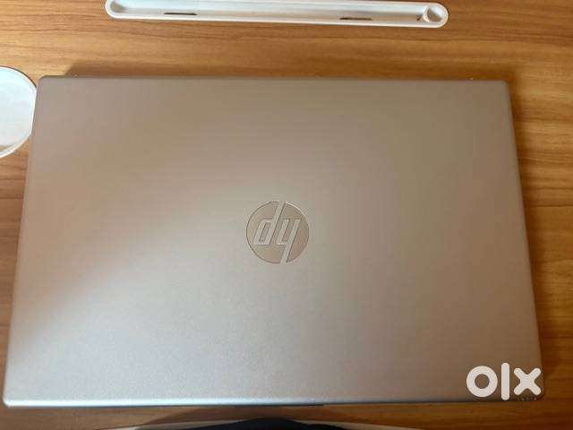 HP 13th gen intel-i3-500 Gb - 8 GB - 5 months old