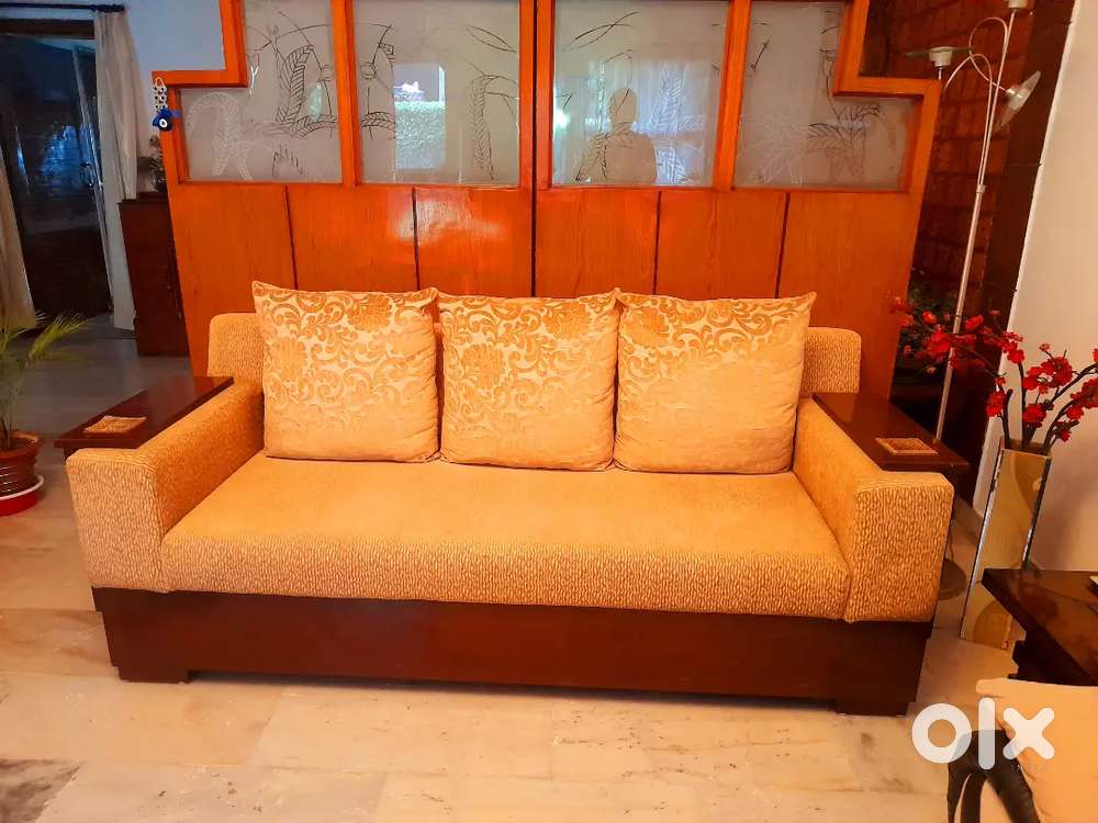 7 seater sofa
