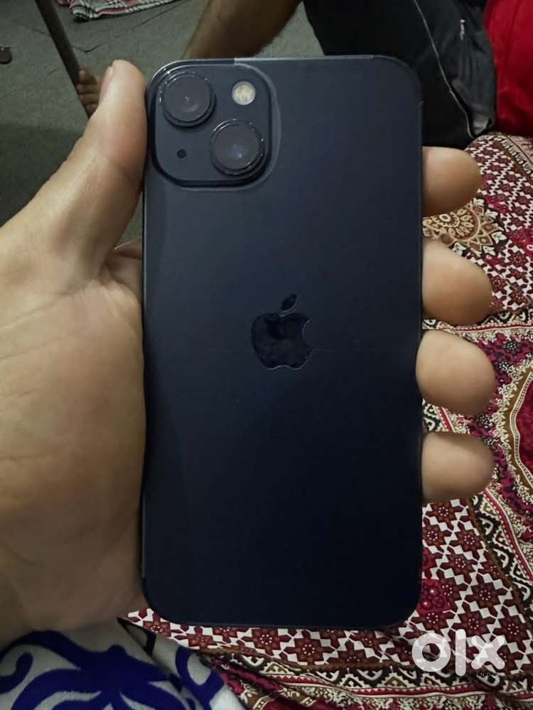 iPhone 13 128 GB with All accessories Or Warranty