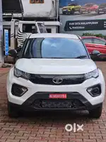 Tata nexon 1.2 Revotron XE