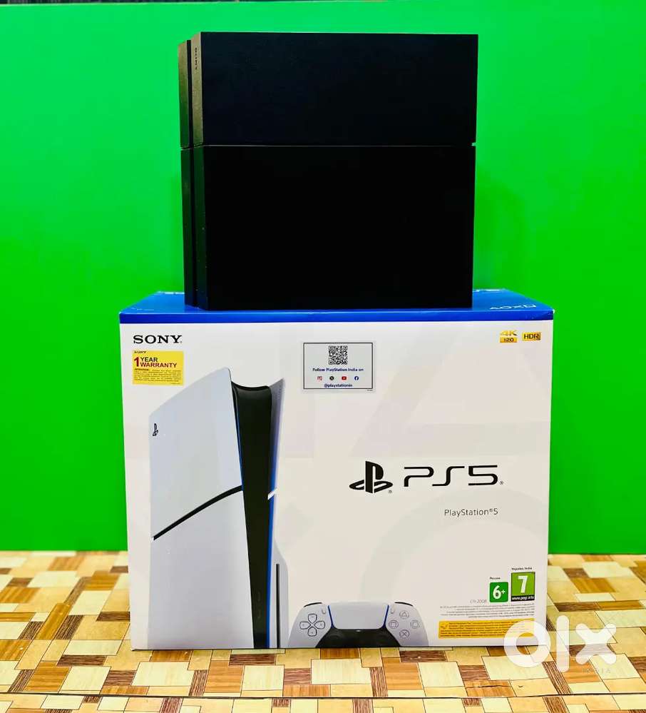 PlayStation 4 PS5 slim model with warranty